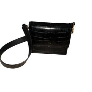 JW PEI Mini Shoulder Croc Embossed Faux Leather Bag Magnetic Lock Black ~ 8"x6"